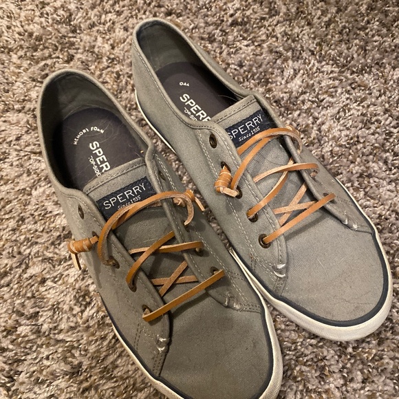 Sperrys - Picture 1 of 1